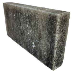 Плитка из серой гималайской соли, шлифованная 20х10х2,5 см